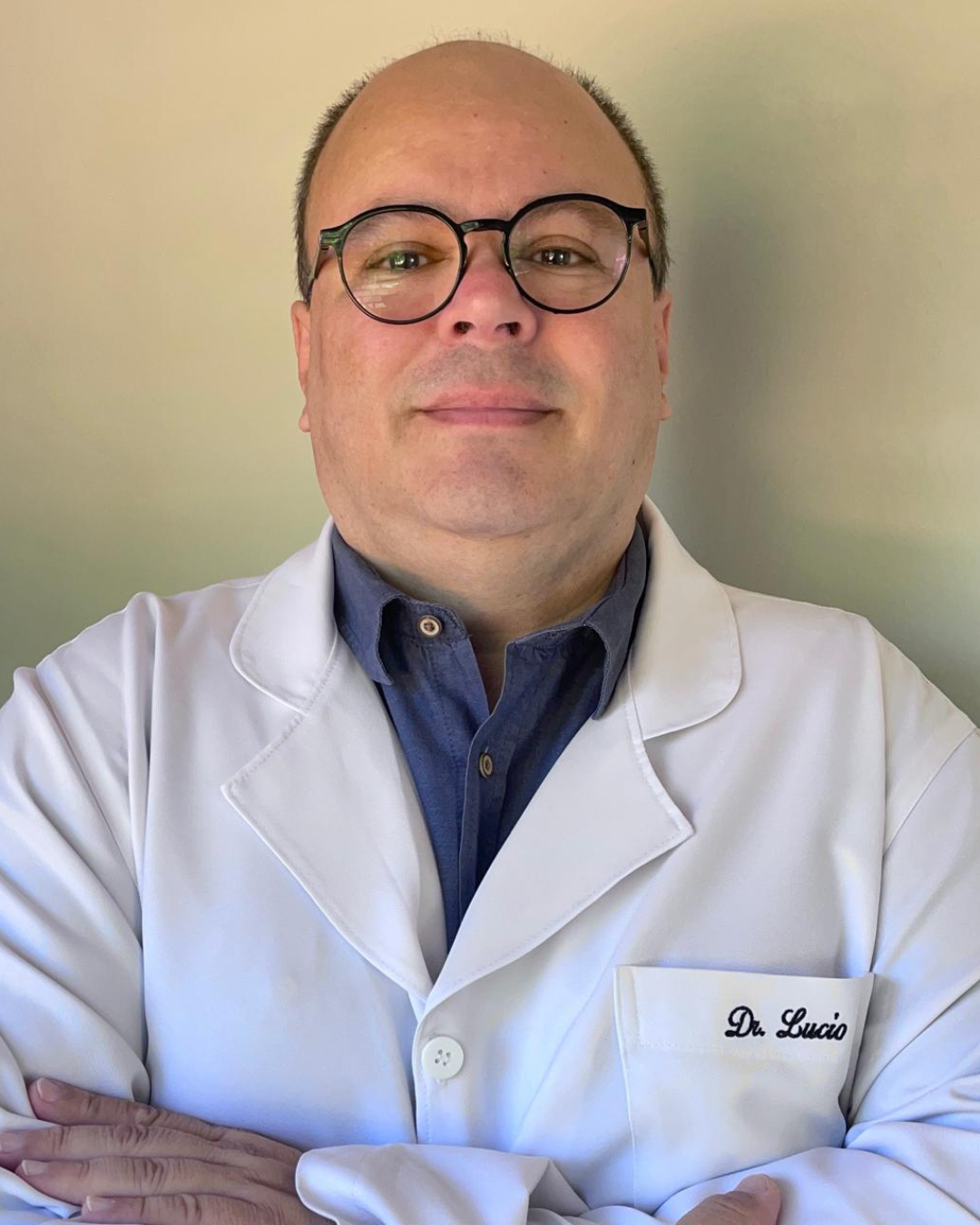 Dr. Lúcio Lincoln, endocrinologista na Clínica Yasmim, em Anápolis. Tratamento hormonal, diabetes e distúrbios da tireoide. Agende sua consulta.